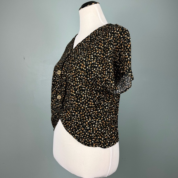 Flower T Shirt - Picture 6 of 6